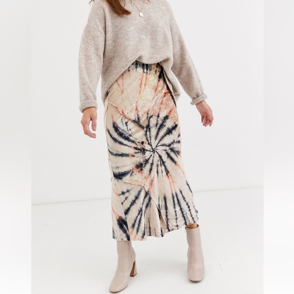 New | Free People Serious Swagger Festival Midi Tie Dye Skirt | XS - Picture 3 of 6